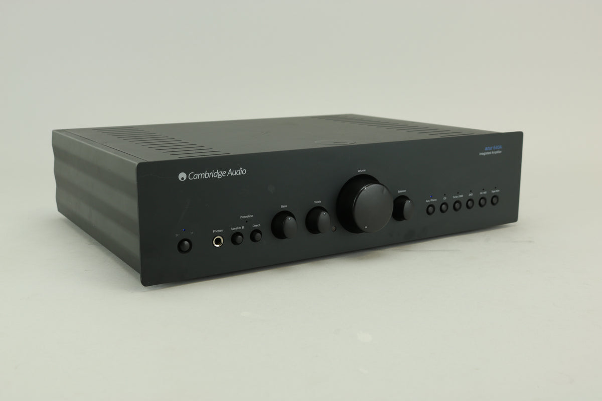Cambridge Azur 640A
